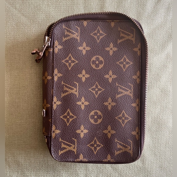 Louis Vuitton Monogram Poche Monte Carlo Jewelry Box - Picture 1 of 11